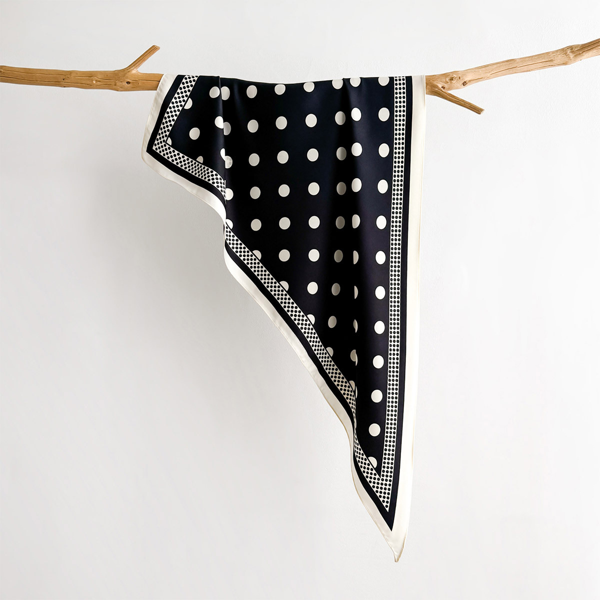 Trendy Bandana 100% Mulberry T - Silk Neck Scarf ulasan dan harga