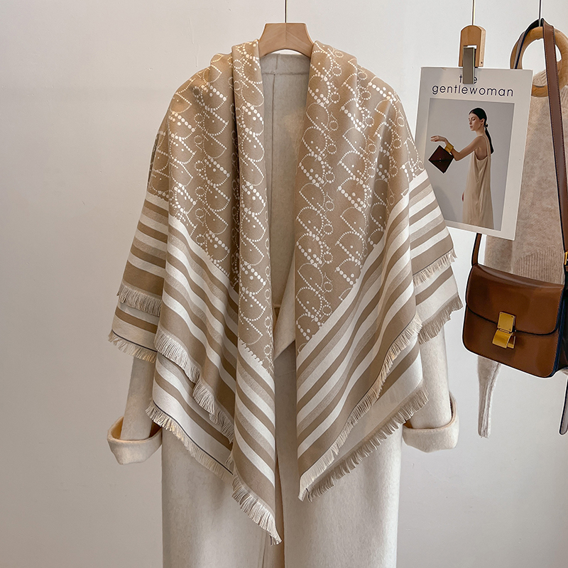 Elegant Striped Design Scarf I - Woven Scarf Blanket ulasan dan harga